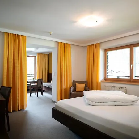 Hotel apartamentowy Apart-garni Innerwiesn Mayrhofen