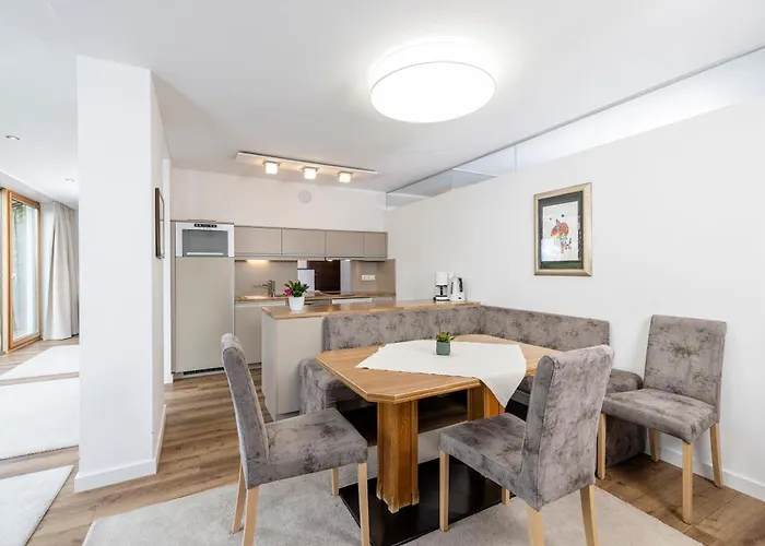 Apart-garni Innerwiesn Apartahotel 4*